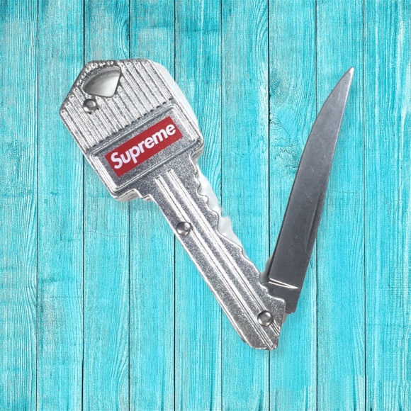 Supreme Key Knife (Silver) - Picture 2 of 9